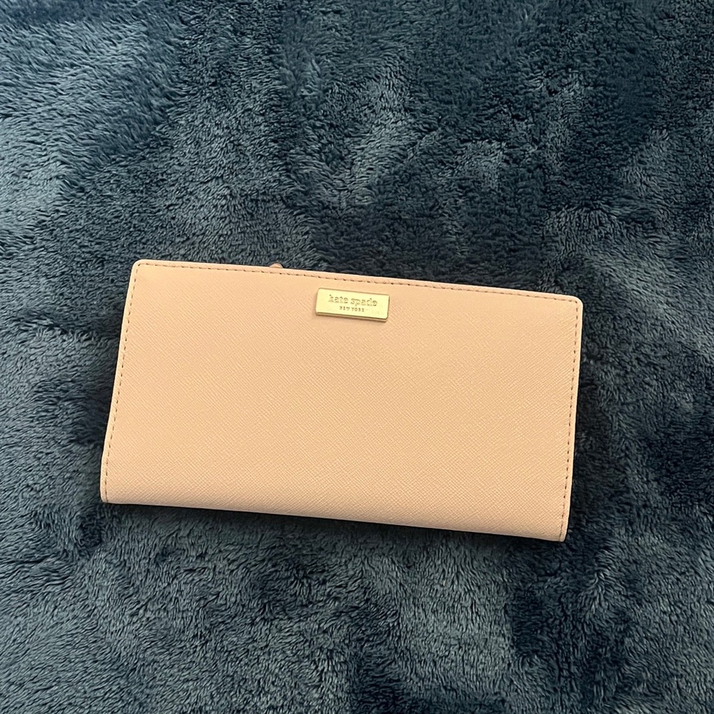 Kate Spade Blush Pink Wallet